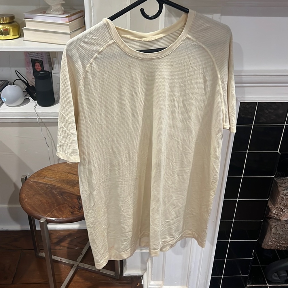 COPY - men’s lulu lemon metal vent tech t shirt